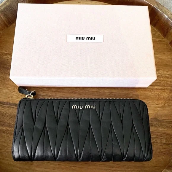 Miu Miu (by Prada) Nappa Leather Large Wallet - Picture 2 of 10